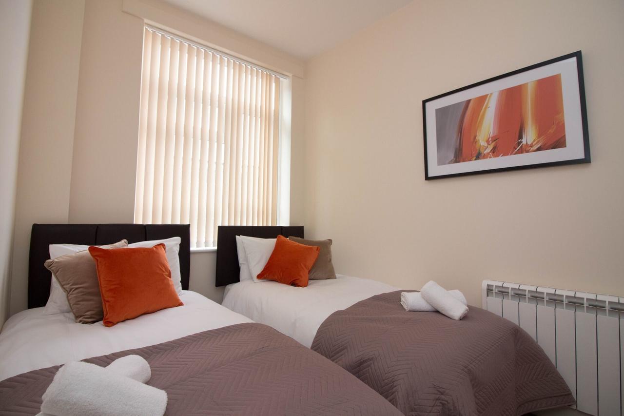 Dpv - Above Bar Street Apartments Southampton Zewnętrze zdjęcie