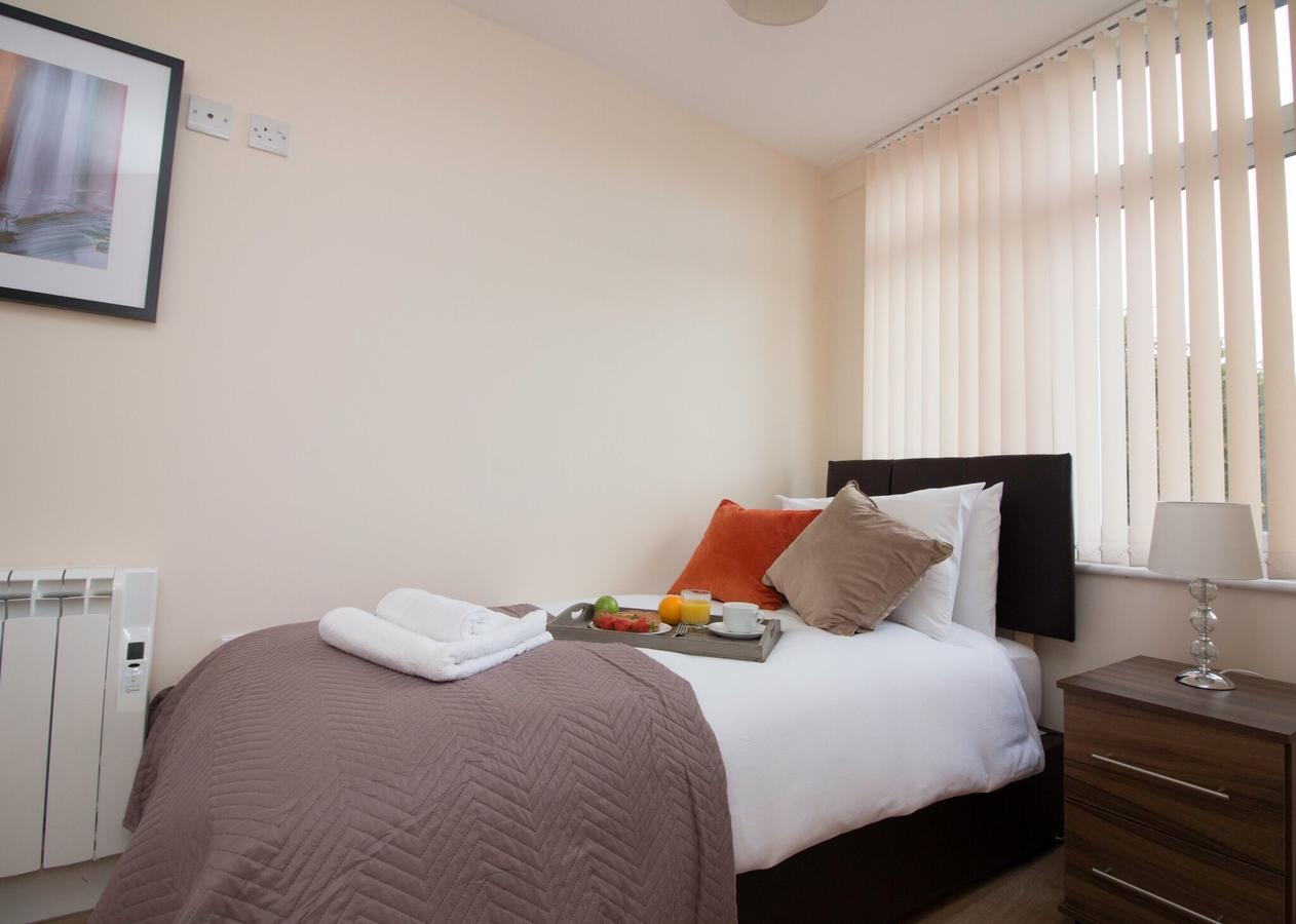 Dpv - Above Bar Street Apartments Southampton Zewnętrze zdjęcie
